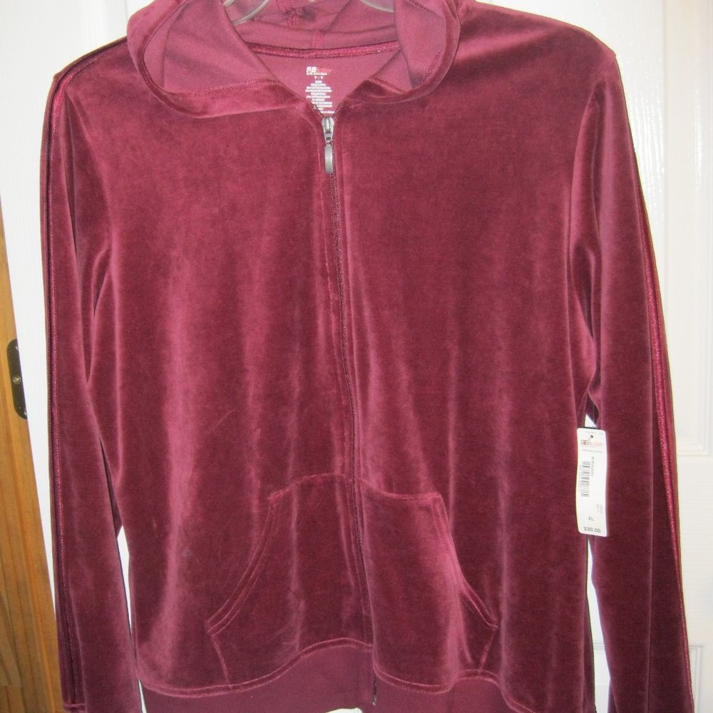 Jacket.   SJB active by St. John's Bay.  XL